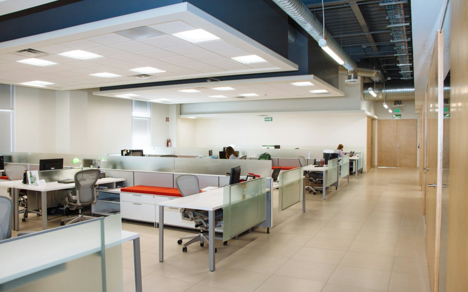 Open-plan commercial office kept clean and presentable